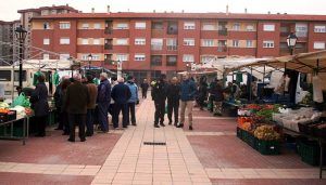 El Ayuntamiento de Tarancón amplía el espacio del mercadillo para adaptarlo a la nueva normativa