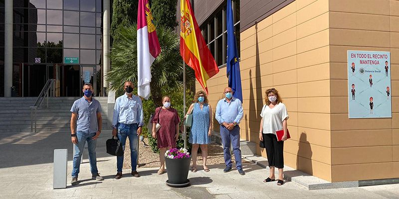El Ayuntamiento de Villanueva de la Torre acude a Toledo a una reunión de seguimiento del servicio de transporte interurbano del Plan ASTRA