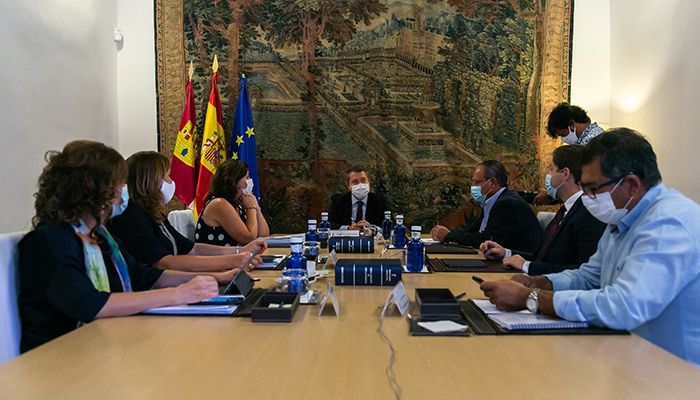 El Gobierno autonómico aprobará medidas adicionales frente a la COVID que consensuará previamente con los sectores más afectados