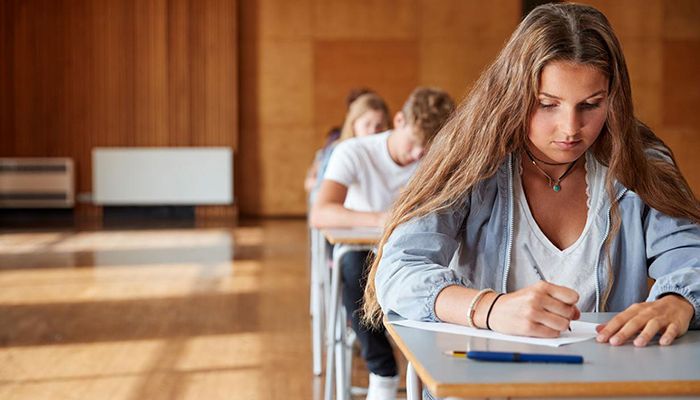 El Gobierno regional repartirá 7.000 mascarillas e hidrogeles para garantizar la seguridad sanitaria durante las pruebas extraordinarias de la EvAU