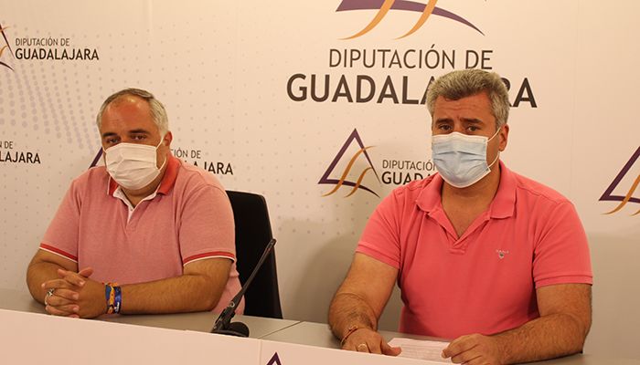 El Grupo Popular exige a Vega que defienda los ahorros de los ayuntamientos y de la propia Diputación por encima de los intereses de su partido