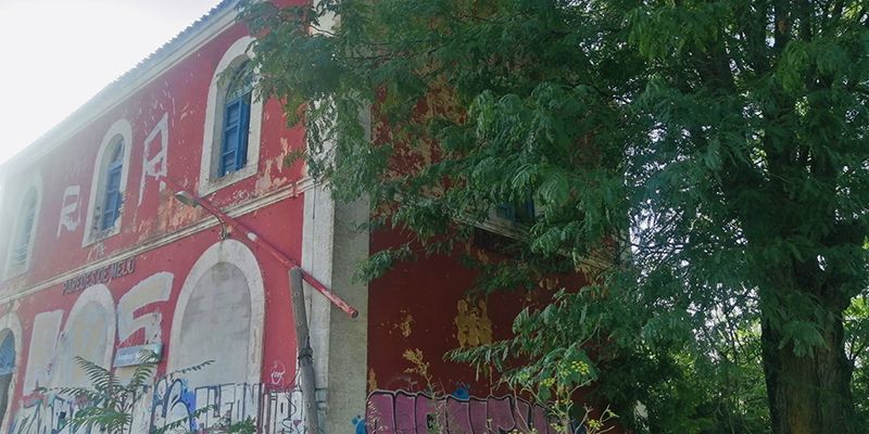 El PP exige que se paralice la demolición de la estación de Paredes de Melo, “un paso más para cerrar el tren Madrid-Cuenca-Utiel”