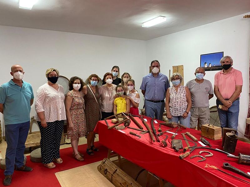 Fuentelespino de Haro recopila útiles del pasado en una exposición como antesala de su futuro museo etnográfico