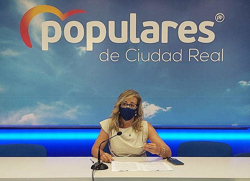 Merino exige a Page que abandone su arrogancia y centre su política en el diálogo