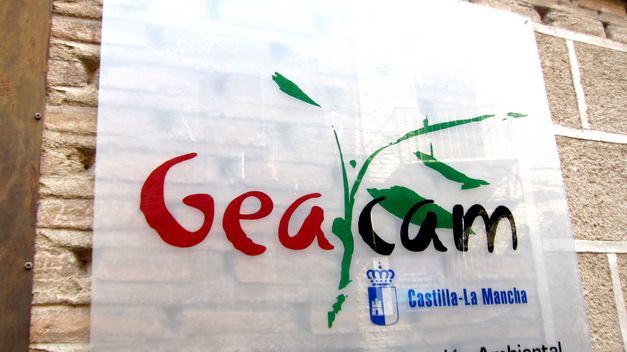 UGT denuncia que Geacam elimina la posibilidad de conciliar de sus trabajadores con una medida para frenar la COVID-19