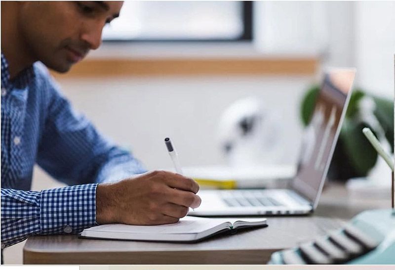 ¿Es posible cursar un máster sin tener estudios universitarios? 1 ¿Es posible cursar un máster sin tener estudios universitarios