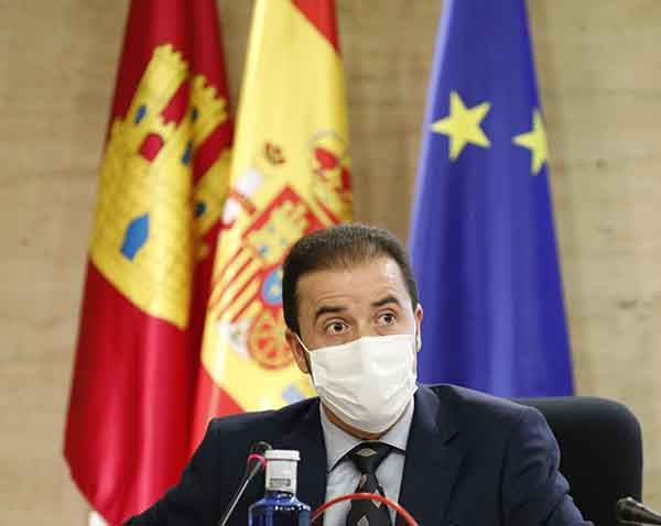 Adiman insiste en salvar las comarcas para hacer que las poblaciones sean viables Si salvamos las comarcas, salvamos nuestros pueblos”