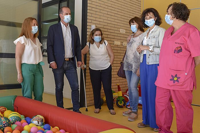 Alberto Rojo compromete 110.000 euros en ayudas para la conciliación y de apoyo a guarderías