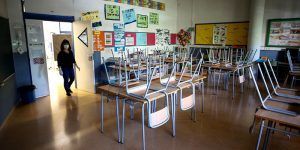 CCOO-Enseñanza denuncia la decisión de Educación de negar su plaza a los interinos que no pudieron tomar ayer posesión por encontrarse de baja por Covid