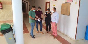 Comienzan las obras de reforma de los vestuarios y lavabos del polideportivo municipal de Brihuega