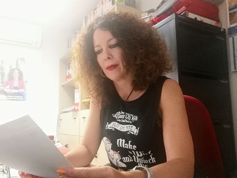 IU Azuqueca denuncia el abandono del comercio local por parte del Gobierno de José Luis Blanco