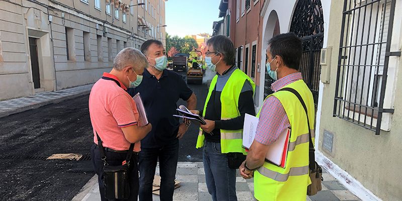 El Ayuntamiento de Cuenca ha renovado ya 16.400 metros cuadrados de baldosas con el contrato de mantenimiento integral de vías públicas