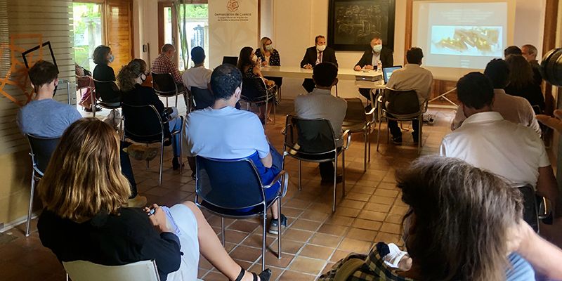 El Ayuntamiento de Cuenca inicia una ronda de reuniones para presentar el estudio de viabilidad de las escaleras mecánicas de San Martín a la ciudadanía