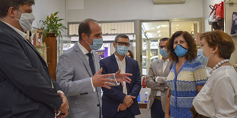 El Ayuntamiento de Guadalajara concede y ordena el pago inmediato de las primeras 436 ayudas para autónomos y pequeñas empresas con un importe global de 426.359,40 euros