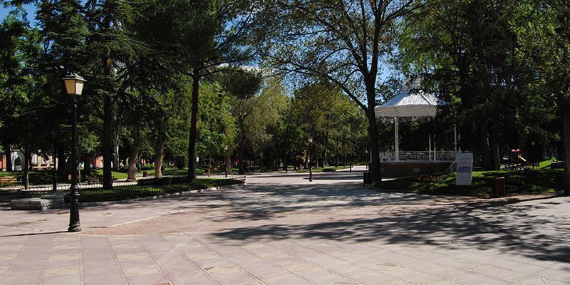 El Ayuntamiento de Guadalajara decreta el cierre de los parques y jardines, las instalaciones deportivas, el zoo y la Finca de Castillejos