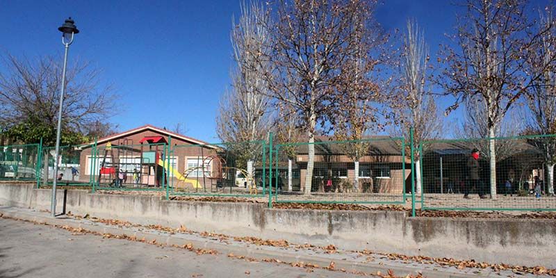 El Ayuntamiento establece un plan especial de tráfico para las entradas y salidas de los colegios de Cabanillas