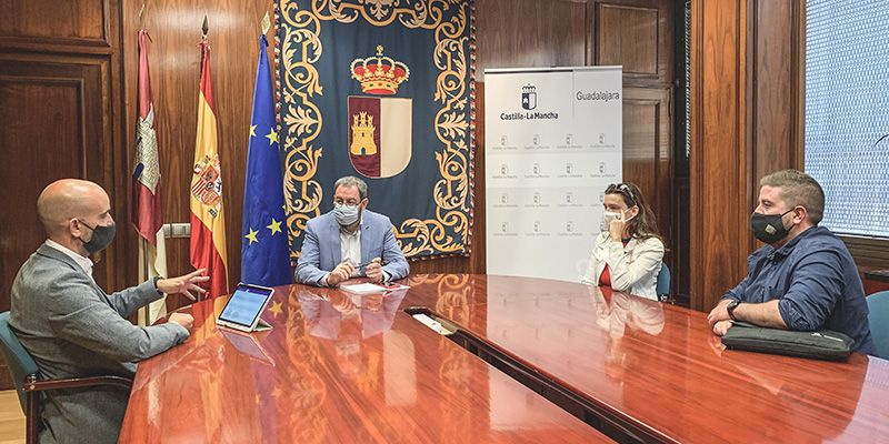 El Colegio de Aparejadores de Guadalajara propone crear un plan de adecuación de edificios e infraestructuras frente a la Covid-19