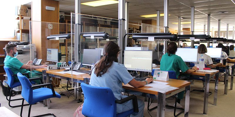 El Gobierno de Castilla-La Mancha forma a más de 1.300 profesionales en tareas de vigilancia epidemiológica de COVID-19