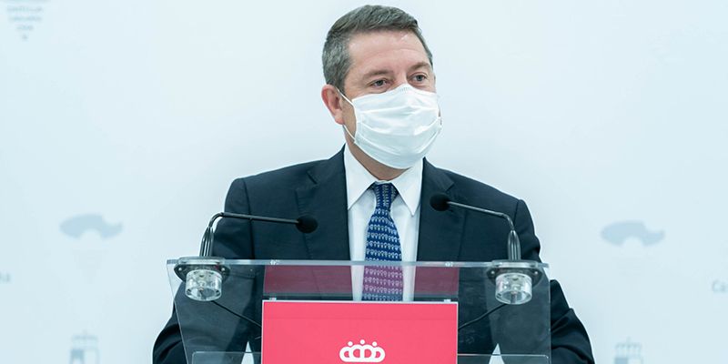 El Gobierno regional dotará con 304 ordenadores a los centros de educación de adultos de Castilla-La Mancha