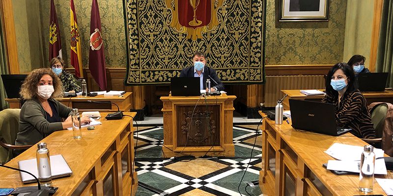 El Pleno del Ayuntamiento de Cuenca aprueba ceder la parcela de las escuelas Astrana Marín para hacer realidad el Centro de Mayores de Las Quinientas