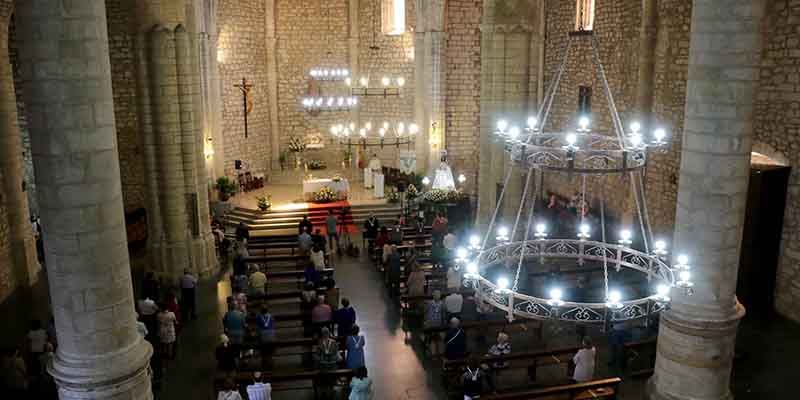 Emocionante celebración religiosa del Día de la Virgen de los Remedios en Pareja