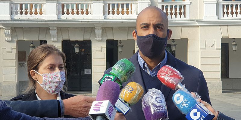 Engonga muy crítico con Rojo “Tenemos un alcalde sumiso que no es capaz de defender y proponer iniciativas para nuestra ciudad”