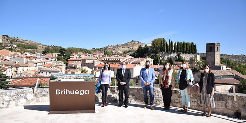 Franco valora la adhesión del Castillo de la Piedra Bermeja de Brihuega a la Red Nacional de Patrimonio Histórico