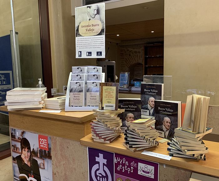 La Biblioteca Pública de Guadalajara recuerda la vida y obra de Antonio Buero Vallejo en su Sección Local