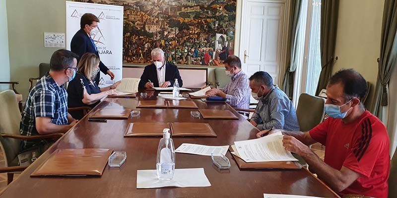 La Diputación de Guadalajara firma tres nuevos convenios de apoyo a clubes deportivos de distintas zonas de la provincia