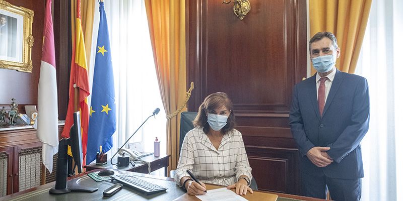 La nueva subdelegada del Gobierno en Guadalajara, Mercedes Gómez, ofrece “puertas abiertas al servicio de los ciudadanos y de la provincia”