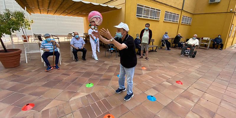 La Residencia Sagrado Corazón presenta su programa piloto durante el confinamiento a los premios de la Fundación Pilares