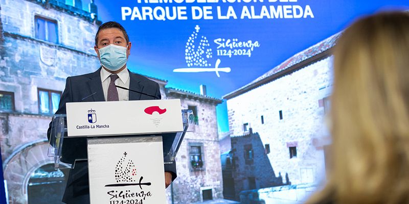 Page anuncia una inversión de 90 millones de euros para que “todos los edificios públicos de Castilla-La Mancha” se abastezcan con energías renovables