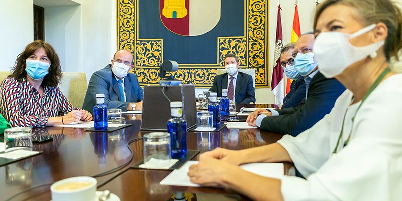 Page Todas las comunidades que abrazamos la comunidad de Madrid estamos en el mismo barco