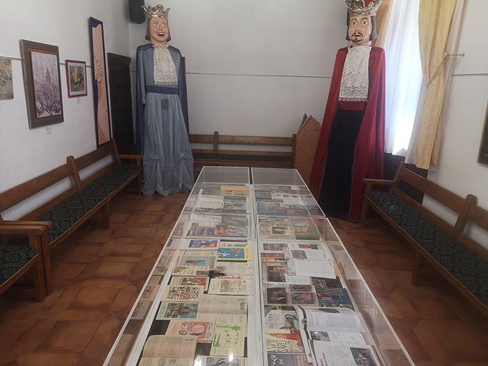 ´Acuarelas´ de Begoña Manzanares, ´Las fiestas en portada´ y el Certamen José Antonio Sequí llegan a Casa Parada y al Auditorio Municipal de Tarancón