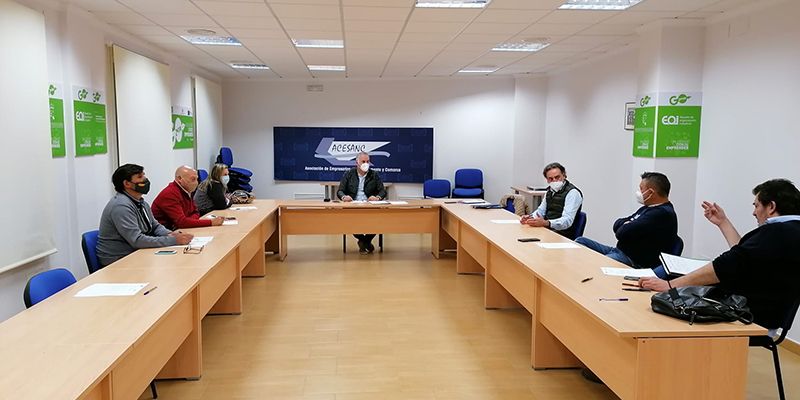 ACESANC ofrece su colaboración al ayuntamiento de San Clemente para solucionar la disposición de suelo para nuevas empresas