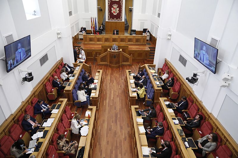 Culmina el primer Debate del Estado de la Región de esta legislatura con la aprobación de once resoluciones 3 Culmina el primer Debate del Estado de la Región de esta legislatura con la aprobación de once resoluciones