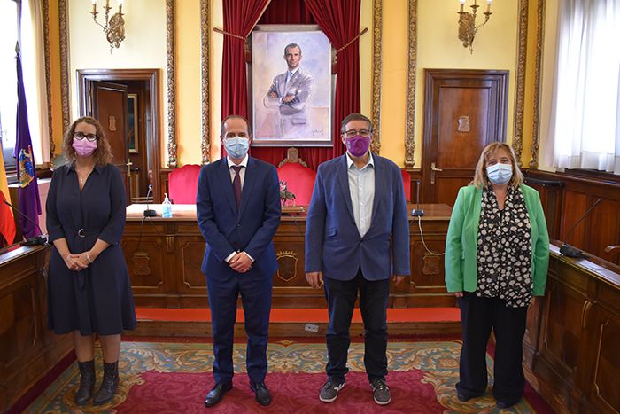 El Ayuntamiento suscribe con ‘Gentes de Guadalajara’ el apoyo al Tenorio Mendocino con una dotación de 22.000 euros 3 El Ayuntamiento suscribe con ‘Gentes de Guadalajara’ el apoyo al Tenorio Mendocino con una dotación de 22.000 euros