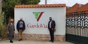 El delegado de Agricultura, Agua y Desarrollo Rural, visita la empresa Gardovial en San Clemente 2 El delegado de Agricultura, Agua y Desarrollo Rural, visita la empresa Gardovial en San Clemente