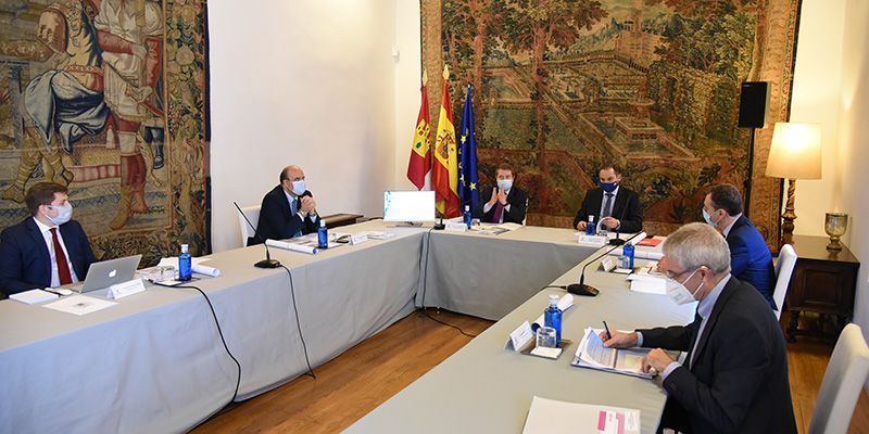 El Gobierno regional aborda con el Estado el convenio para la construcción de la autovía de La Alcarria y la Cuenca-Albacete