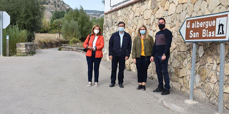 El Gobierno regional y el Ayuntamiento de Tragacete acometerán el arreglo del camino entre el municipio y el Albergue de San Blas