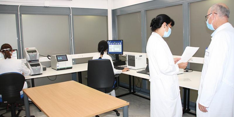 El Hospital Virgen de la Luz de Cuenca dota de más espacio y aparataje tecnológico al Servicio de Microbiología y aumenta su capacidad diagnóstica