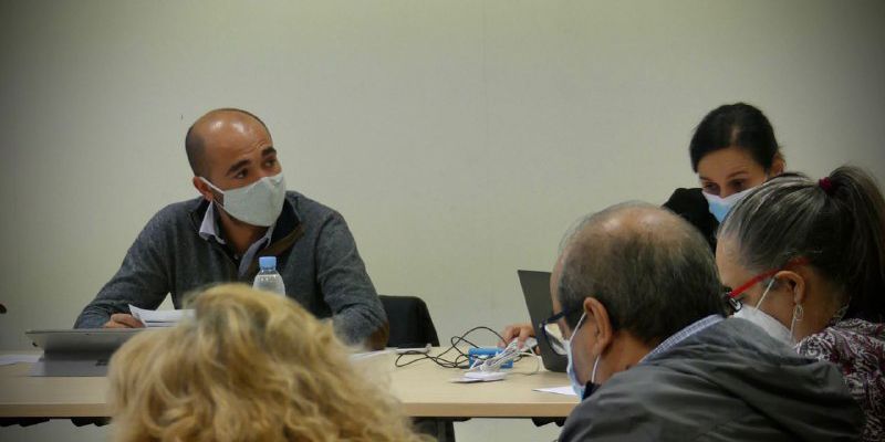 Israel Marco recoge las propuestas de asociaciones de vecinos y comerciantes de Guadalajara de cara a los presupuestos de 2021