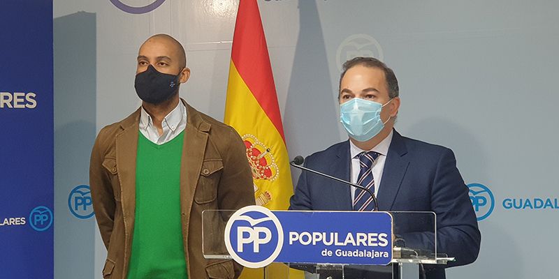 Jaime Carnicero y Armengol Engonga