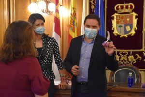 La Diputación de Cuenca invertirá 33.000 euros en llevar a cabo una campaña de promoción del Ajo Morado de Las Pedroñeras