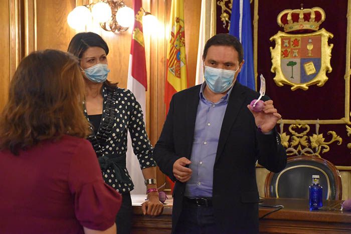 La Diputación de Cuenca invertirá 33.000 euros en llevar a cabo una campaña de promoción del Ajo Morado de Las Pedroñeras