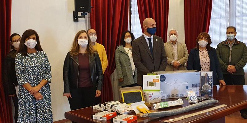 La Junta pone en marcha una campaña de ahorro y eficiencia energética para mujeres víctimas de violencia de género