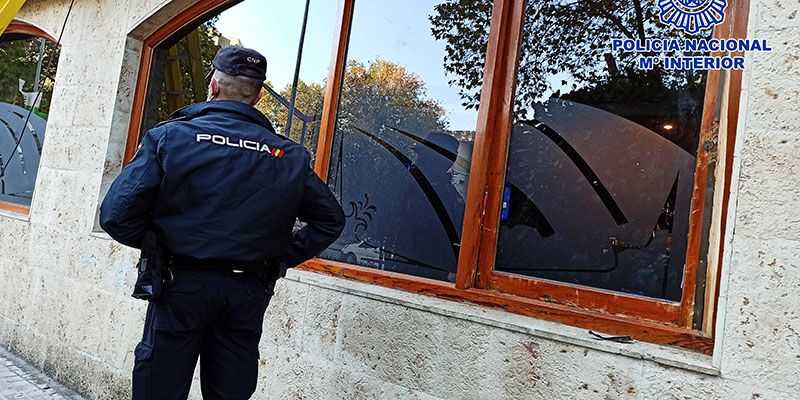 La Policía Nacional de Guadalajara detiene in fraganti al autor de un robo con fuerza en un bar