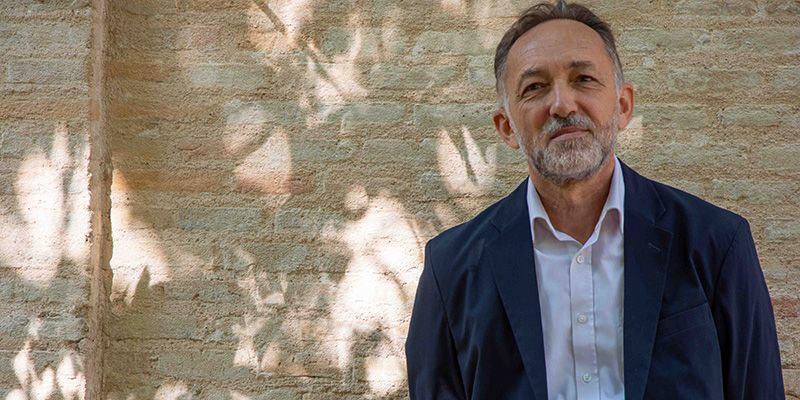 La Sociedad Española de Estudios Árabes premia una traducción del profesor de la UCLM Luis Miguel Cañada