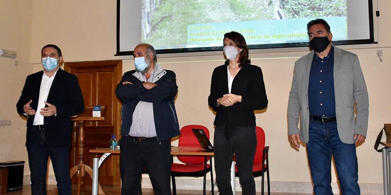 Martínez Chana ve en la agricultura ecológica “un valor añadido” para generar riqueza en la provincia de Cuenca