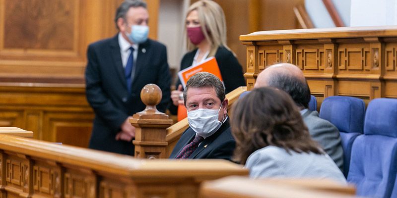 Page valora el esfuerzo de los profesionales sociales, de la salud y la educación durante la pandemia y se compromete a seguir modernizando sus servicios